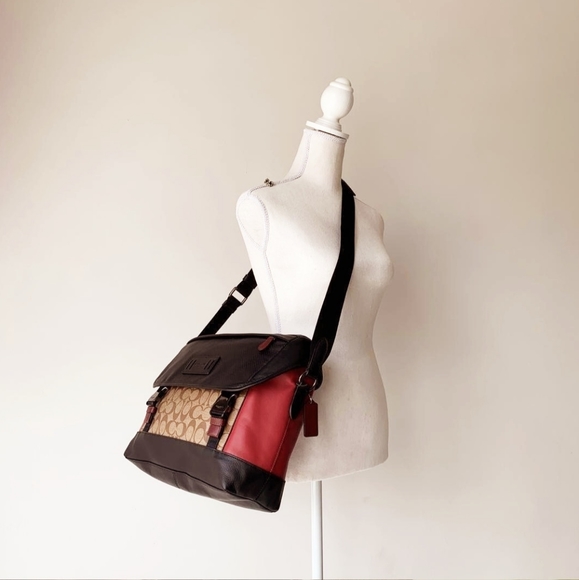 COACH RQANGER MESSENGER IN COLORBLOCK SIGNATURE CANVAS (COACH F79904) - Picture 13 of 13